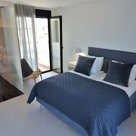 Exclusive Campoamor By Nras Villa